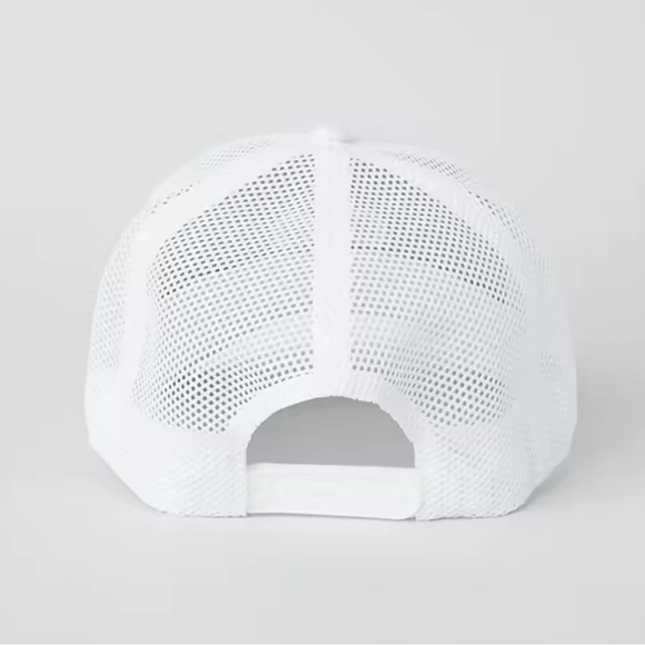 Alo District Trucker Hat White New Unisex - Picture 8 of 11
